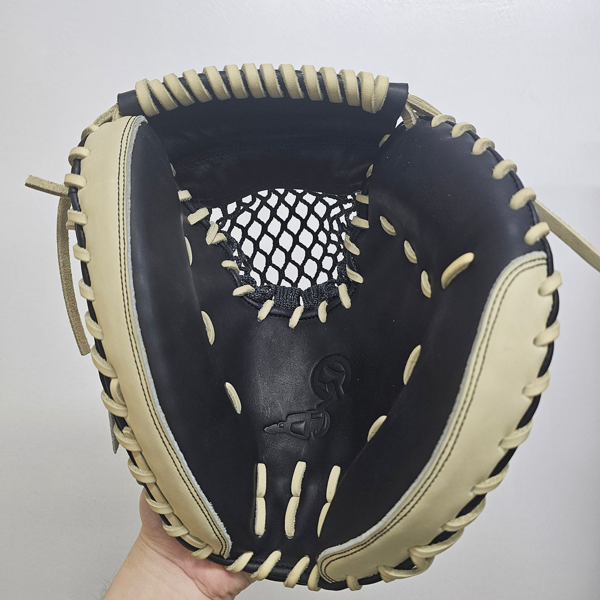 THE NET: Catcher's Pocket Training Mitt image 10